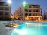 Luxurious 1-bedroom apartment in a complex on the first line to the beach in Sahl Hasheesh